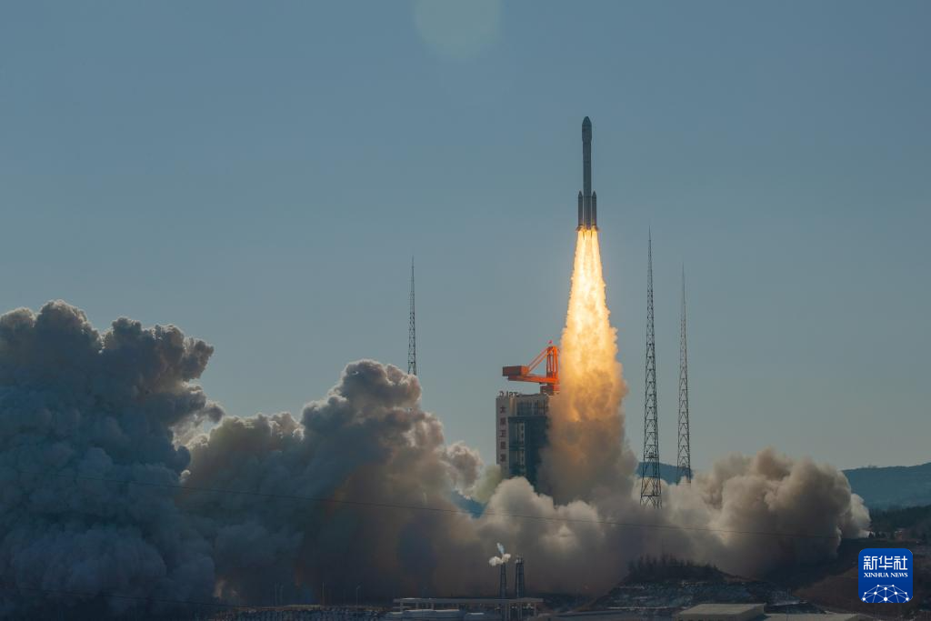 我國成功發射千帆極軌06組衛星