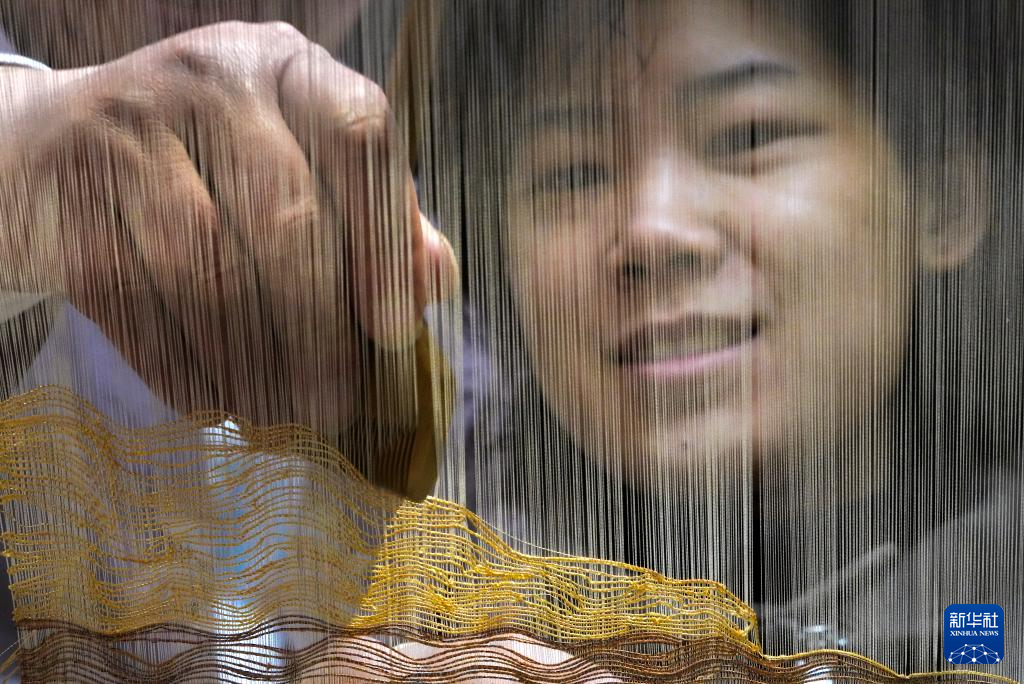 文化中國(guó)行丨匠心緙水紋 絲上江南韻